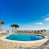 Отель Seaside W/ 3 Pools & Tennis - By Turnkey 1 Bedroom Condo, фото 12