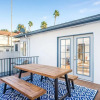 Отель Stylish 2br/1ba in the Heart of PB by Domio, фото 17