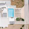 Отель Villa Aegean Blue by Llb Villas Beach in 500m., фото 1