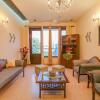 Отель Hostie Sarvada-3 BR Apt, South Delhi GK-2 в Нью-Дели