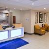 Отель Holiday Inn Express Suites Clifton Park, an IHG Hotel, фото 3