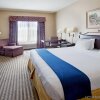 Отель Holiday Inn Express Hotel & Suites Marina - State Beach Area, an IHG Hotel, фото 35