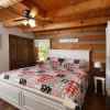 Отель Bear Trails Cabin - 2 Br Cabin, фото 12