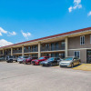 Отель Quality Inn & Suites Hot Springs-Lake Hamilton, фото 1
