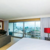 Отель Spacious One Bedroom Harbor View Condos at Ilikai Marina With Private Balcony, фото 39
