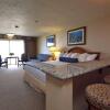 Отель Promenade Inn & Suites Oceanfront, фото 14