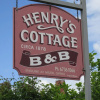 Отель Henry's Cottage, фото 1