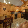 Отель Bear Creek - 2 Br Cabin, фото 10