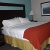 Отель Holiday Inn Express Kansas City-Bonner Springs, an IHG Hotel, фото 4