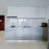 Отель Nice And Fancy Studio Loft At Brooklyn Alam Sutera Apartment, фото 8