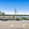 Отель Intracoastal View Christmas Getaway Downtown, фото 12