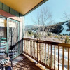 Отель Tenderfoot Lodge 2 Bedroom at the Mountain House Base, фото 7