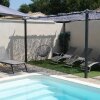 Отель Maison familiale avec piscine privée et sécurisée située à Caumont sur Durance dans le Vaucluse pour, фото 3