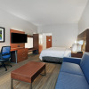 Отель Holiday Inn Express & Suites Tulsa Northeast - Owasso, an IHG Hotel, фото 4