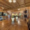 Отель Triple Mountain View - Three Bedroom Cabin, фото 8