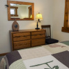 Отель Sunnyside Knoll: 9 1 Bedroom Cabin, фото 2