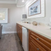 Отель Phoenix On The Bay 1223 2 Bedroom Condo, фото 7