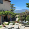 Отель Characteristic Country House with Private Pool And Views of the Mont Ventoux, фото 20