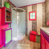 Отель Lively Holiday Home With Garden, фото 1