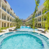 Отель NEW Modern 2BR 2BA Condo w Gym Pool BBQ Parking, фото 17
