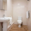 Отель Stayzo Castle Penthouse 18- A Clean Fresh Modern Apartment With Free Wi-fi, фото 10