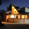 Отель Isle Beach Inn в Южный Мале Атол