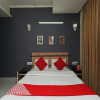 Отель OYO 28336 Hotel Girish, фото 35