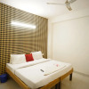 Отель Roomshala 037 Honey Inn, фото 14