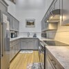 Отель Updated Townhome w/ Deck: 4 Mi to Hot Springs, фото 4