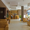 Отель Sun Gate Aparthotel, фото 1