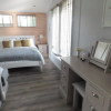 Отель Spacious 2-bed Lodge in Bury Saint Edmunds, фото 20