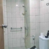 Отель Comfy and Tidy 2BR at Vida View Apartment, фото 14