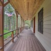 Отель Keystone Getaway Cabin w/ Mount Rushmore View, фото 8