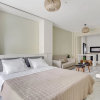 Отель Sanders Old Port - Simple Studio w/ Balcony, фото 4