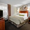 Отель Candlewood Suites Galveston, an IHG Hotel, фото 3