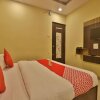 Отель OYO 11867 Hotel Nilkanth Inn, фото 28