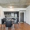 Отель Stunning New 1BR Suite Trendy Queen West, фото 10