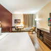 Отель Red Roof Inn PLUS+ San Antonio Downtown - Riverwalk, фото 7