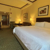 Отель Holiday Inn Express & Suites Charleston-Ashley Phosphate, an IHG Hotel, фото 4