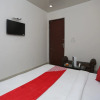 Отель OYO 15839 Hotel Queen Palace, фото 5