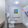 Отель La Quinta Inn by Wyndham Pigeon Forge-Dollywood, фото 9