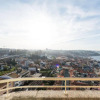 Отель LovelyStay - 1BR Flat with Stunning Views over Porto, фото 17
