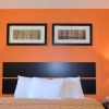 Отель Enfirld Inn and Suites Bradley Airport, фото 5