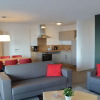 Отель Spacious, Modern Apartment Near the Centre, фото 2