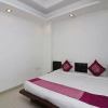 Отель Crown Palace By OYO Rooms, фото 3
