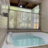 Отель Casakor Cuiabá Itaipava, Linda, 4 quartos, piscina, muito verde e quadra de tênis em condomínio fech, фото 15