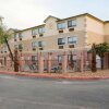 Отель Days Inn by Wyndham Suites San Antonio North/Stone Oak в Сан-Антонио