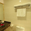 Отель GreenTree Business Inn HuiZhou South Railway Station DanShui RenMin Road Business Hotel, фото 9