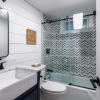 Отель Renovated! Double Dipper: Upper And Lower Level Of Duplex Ski Home At Killington 7 Bedroom Home, фото 11