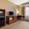 Отель Comfort Suites Fort Collins Near University, фото 34